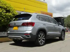 2022  Volkswagen Taos - Image 22