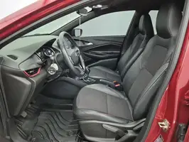 2021  Chevrolet Onix - Image 18