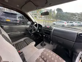 2012  Chevrolet Luv - Image 16