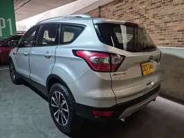 2017  Ford Escape - Image 13