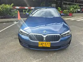 2022  Bmw Serie - Image 6