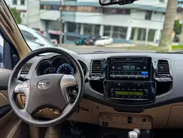 2014  Toyota Fortuner - Image 32