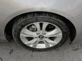 2012  Hyundai Sonata - Image 18