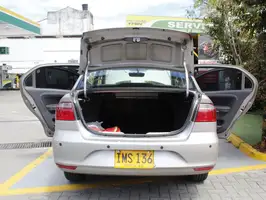 2016  Volkswagen Voyage - Image 16