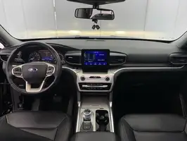 2021  Ford Explorer - Image 25