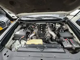 2019  Toyota Prado - Image 21