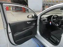 2021  Kia Rio - Image 22