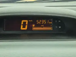 2013  Renault Twingo - Image 24