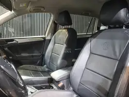 2018  Volkswagen Tiguan - Image 18