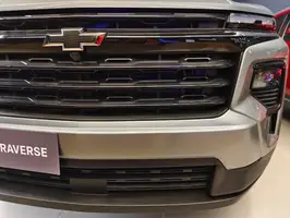 2025  Chevrolet Traverse - Image 6