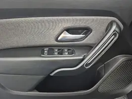 2022  Renault Duster - Image 20