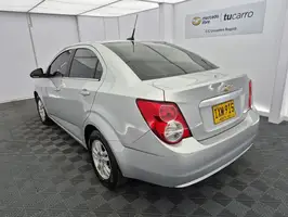 2016  Chevrolet Sonic - Image 14