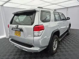 2011  Toyota 4Runner - Image 17
