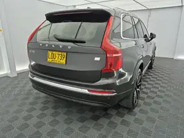 2023  Volvo Unknown - Image 17