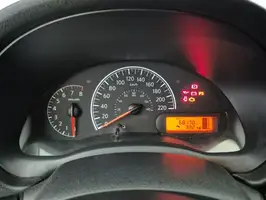 2017  Nissan Versa - Image 44