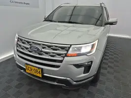2019  Ford Explorer - Image 11