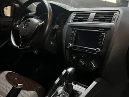 2016  Volkswagen Jetta - Image 19