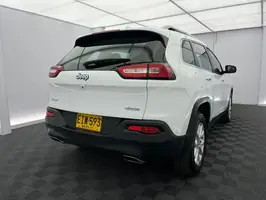 2017  Jeep Wrangler - Image 33