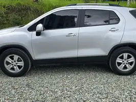 2017  Chevrolet Tracker - Image 9