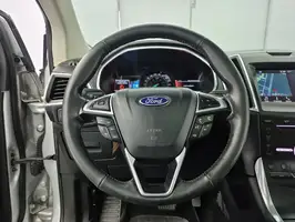 2017  Ford Edge - Image 44