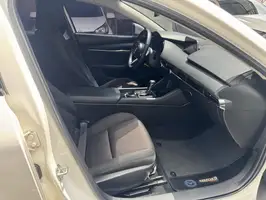 2021  Mazda 3 - Image 12