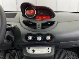2014  Renault Twingo - Image 24