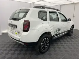 2019  Renault Duster - Image 17