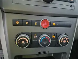 2010  Chevrolet Captiva - Image 22