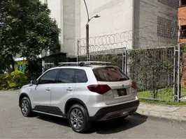 2024  Suzuki Vitara - Image 6