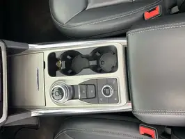 2021  Ford Explorer - Image 24