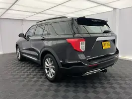 2021  Ford Explorer - Image 12