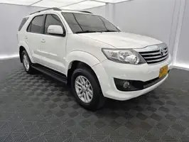 2014  Toyota Fortuner - Image 20