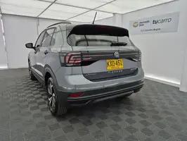 2022  Volkswagen T - Image 13