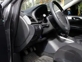 2018  Nissan Sentra - Image 45