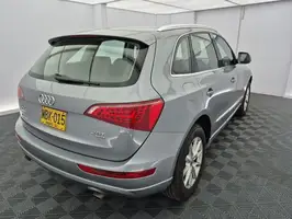 2012  Audi Q5 - Image 17