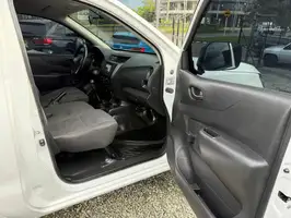 2019  Nissan Frontier - Image 18