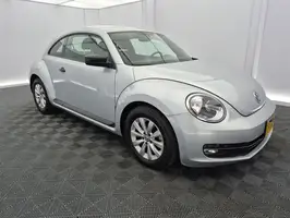 2016  Volkswagen Beetle - Image 17