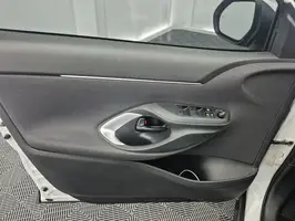 2023  Toyota Yaris - Image 19