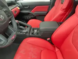 2025  Toyota Tacoma - Image 31