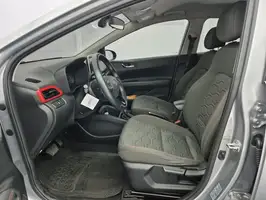 2021  Hyundai Graviti - Image 18