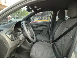 2025  Dodge Unknown - Image 18