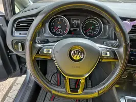 2020  Volkswagen Golf - Image 23