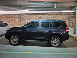 2015  Toyota Prado - Image 45
