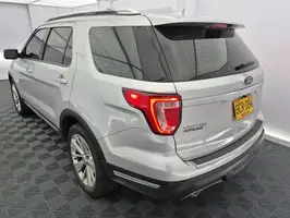2019  Ford Explorer - Image 12