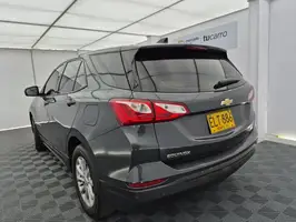 2018  Chevrolet Equinox - Image 12