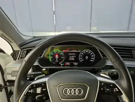 2024  Audi Q8 - Image 25