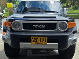 2019  Toyota Fj - Image 26