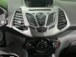 2017  Ford Ecosport - Image 17