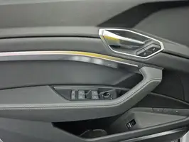 2022  Audi E - Image 20