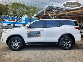 2020  Toyota Fortuner - Image 8